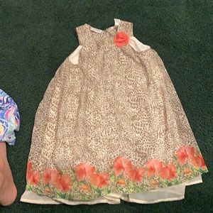 Girls dress